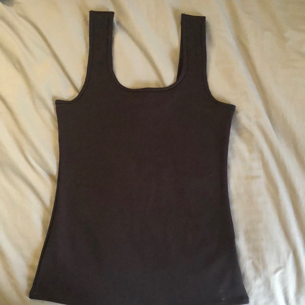 Zella black ribbed tank.